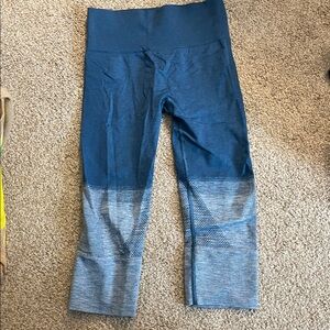 Lululemon crop leggings SZ 4